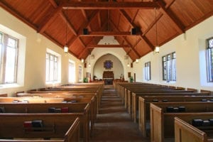 empty church pew